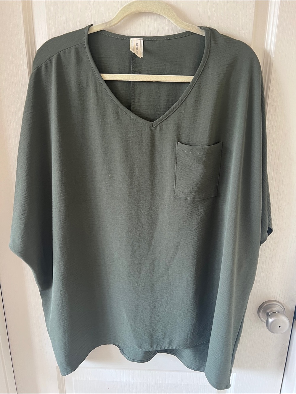 Relaxed V-Neck Pocket Blouse in Olive Green